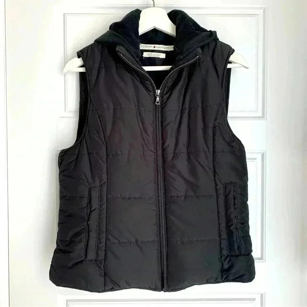 Tommy Hilfiger Black  sleeveless puffer jacket vest